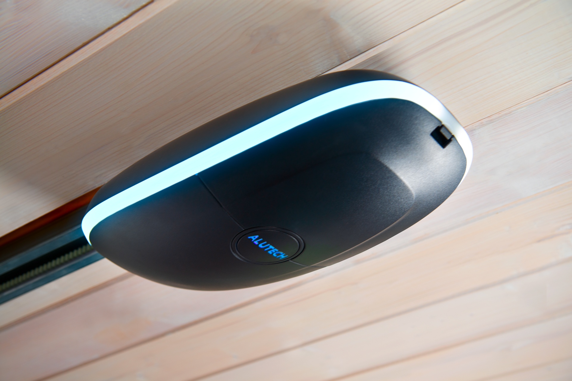 3 Alutech LG-1200 автоматика для секционных ворот